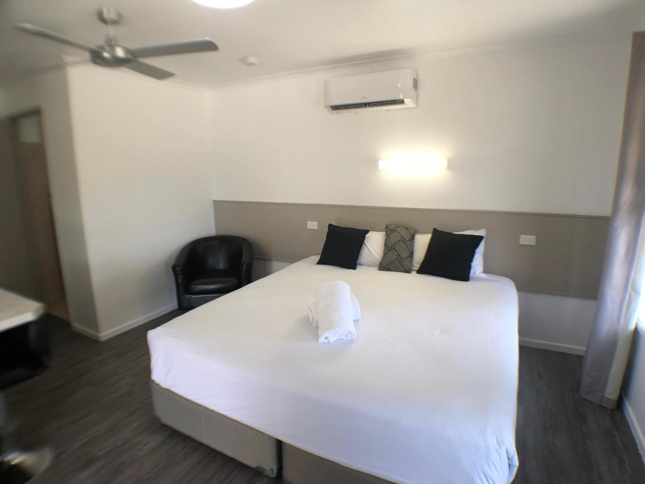 Jacaranda Place Motor Inn Toowoomba Kültér fotó